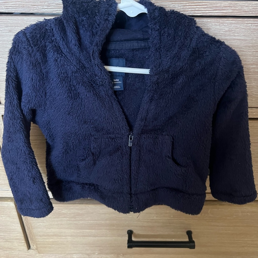 GAP Fuzzy Navy Blue Kids sweatshirt / sweater